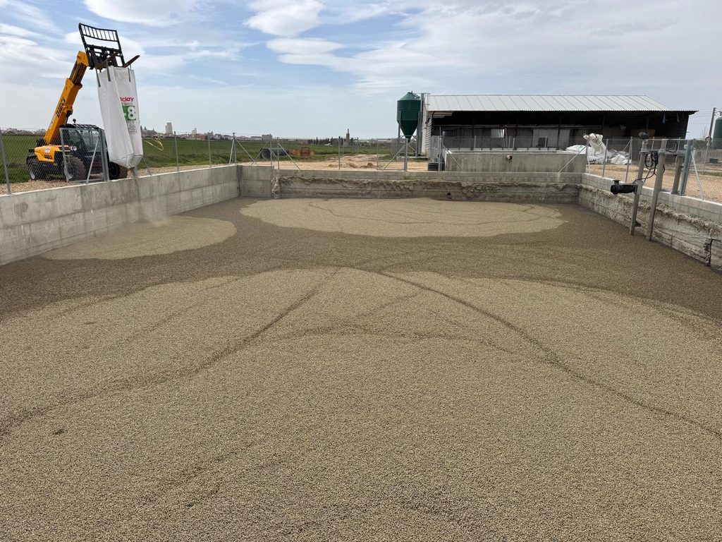 Arcilla expandida para balsas de purín
